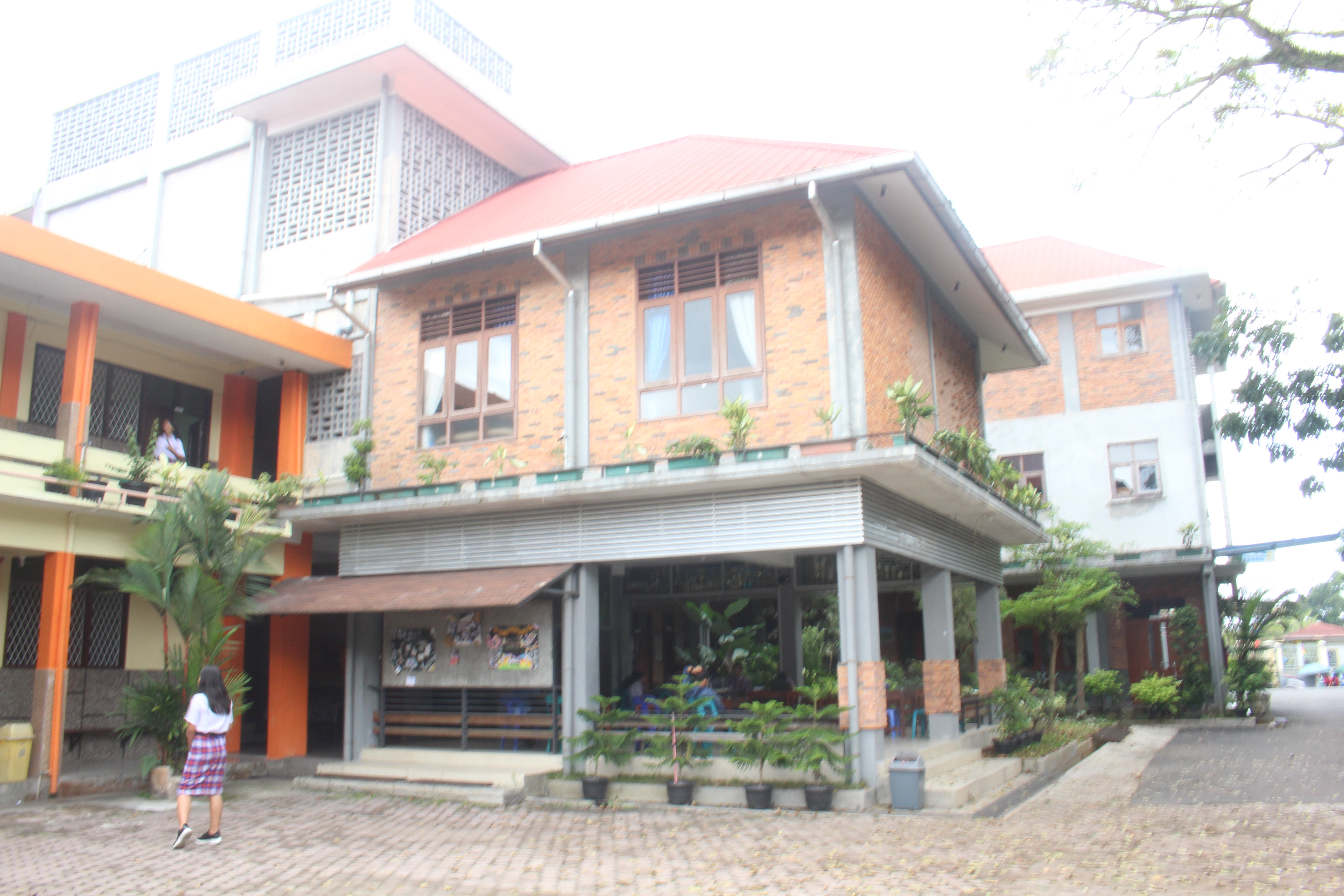 Aktivitas pembelajaran dan lingkungan kampus SMA Budi Mulya Pematangsiantar