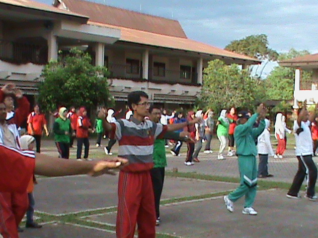 Laboratorium Sains & Tiga Lab Komputer CBT